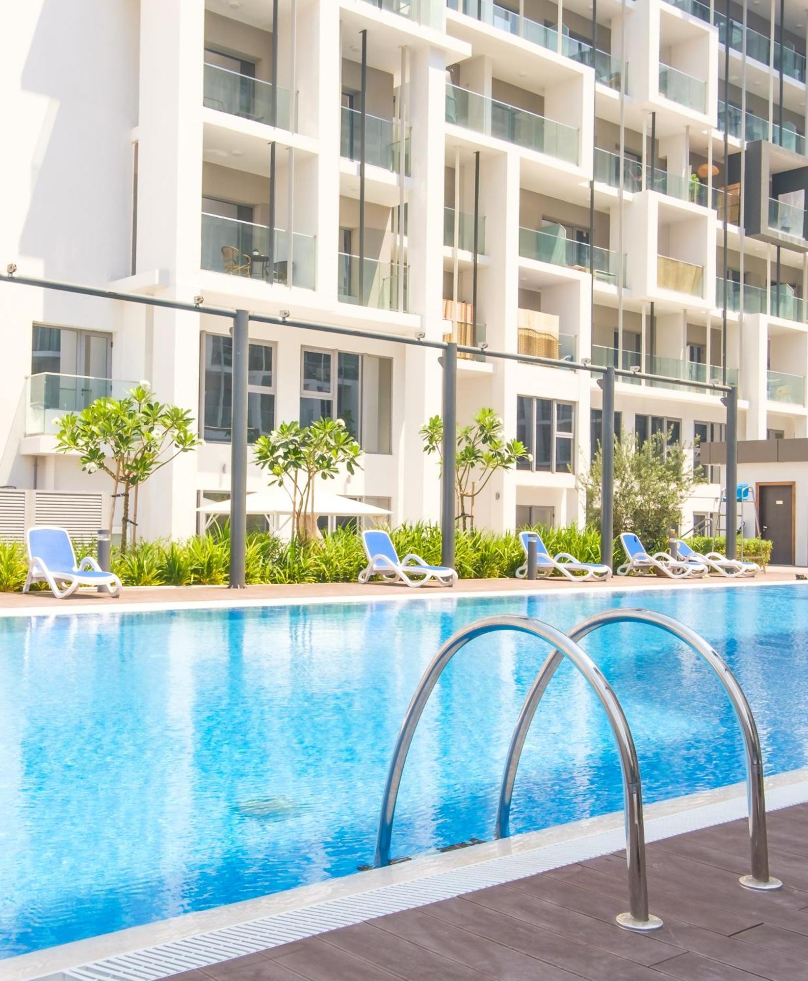 Appartamento Industrial Chic Retreat Al Qurayyah Esterno foto